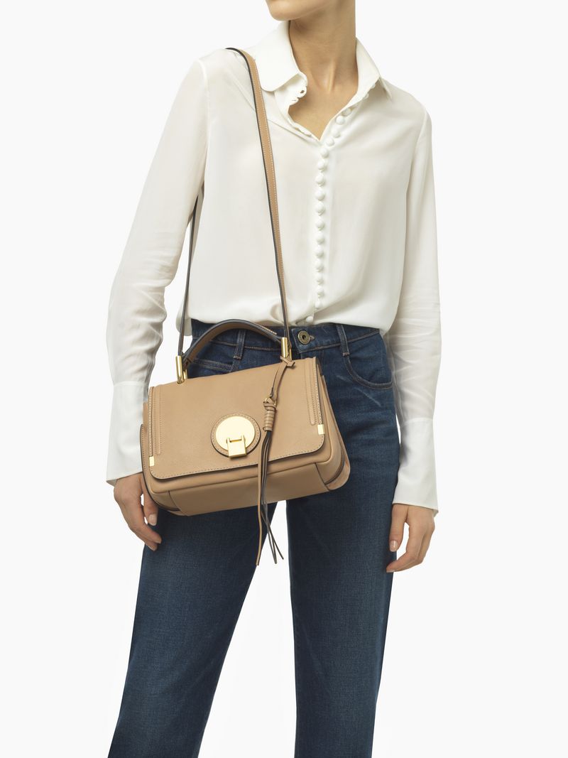 purse that goes over shoulder