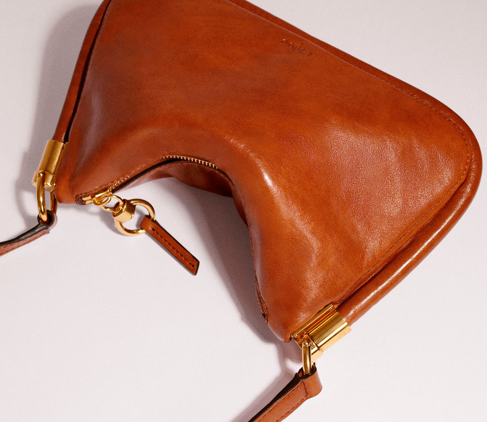 Clay Brown mini paraty 24 bag in shiny leather