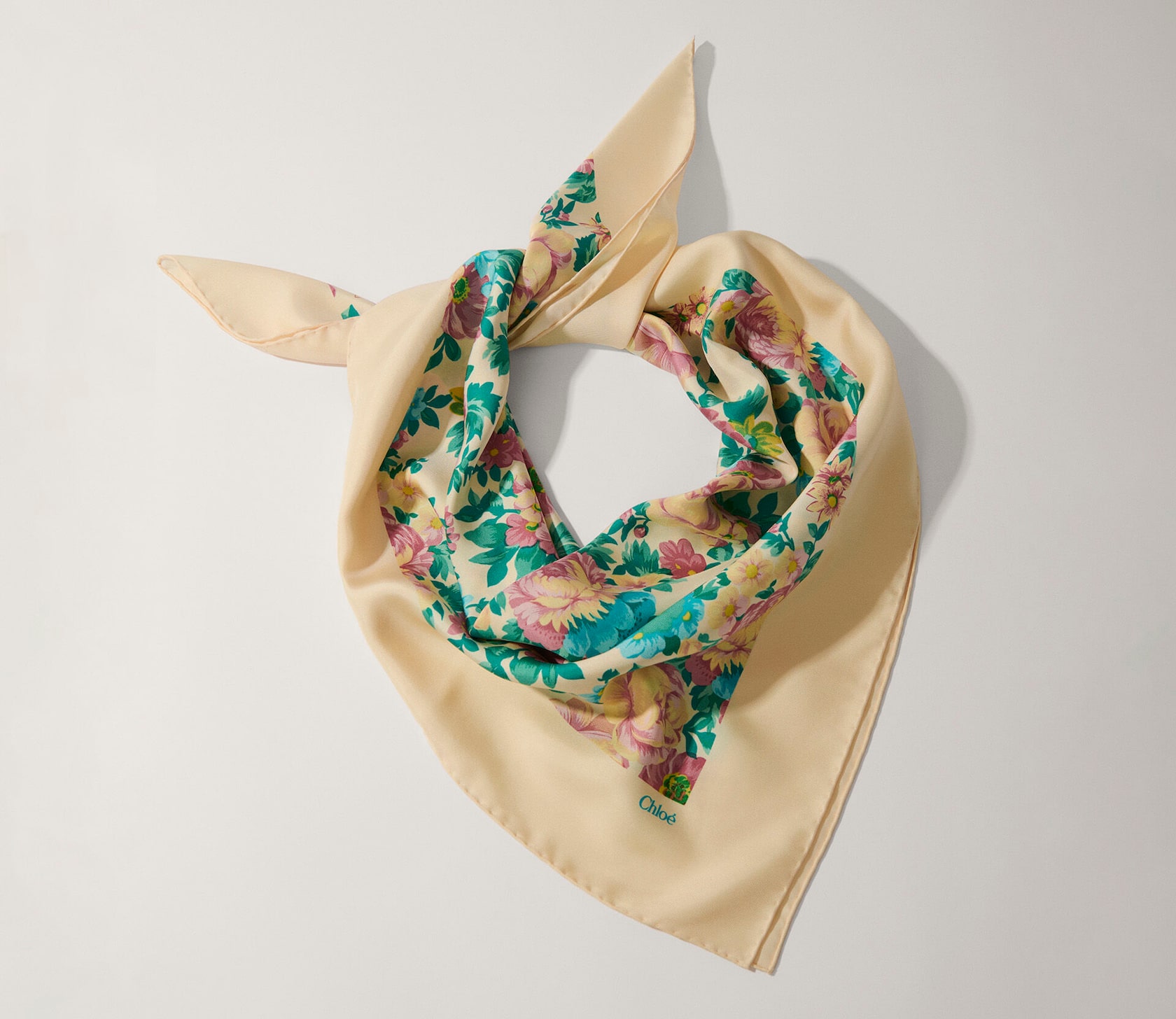 Luxury Chloé Peonies square scarf in silk twill in seedpearl beige