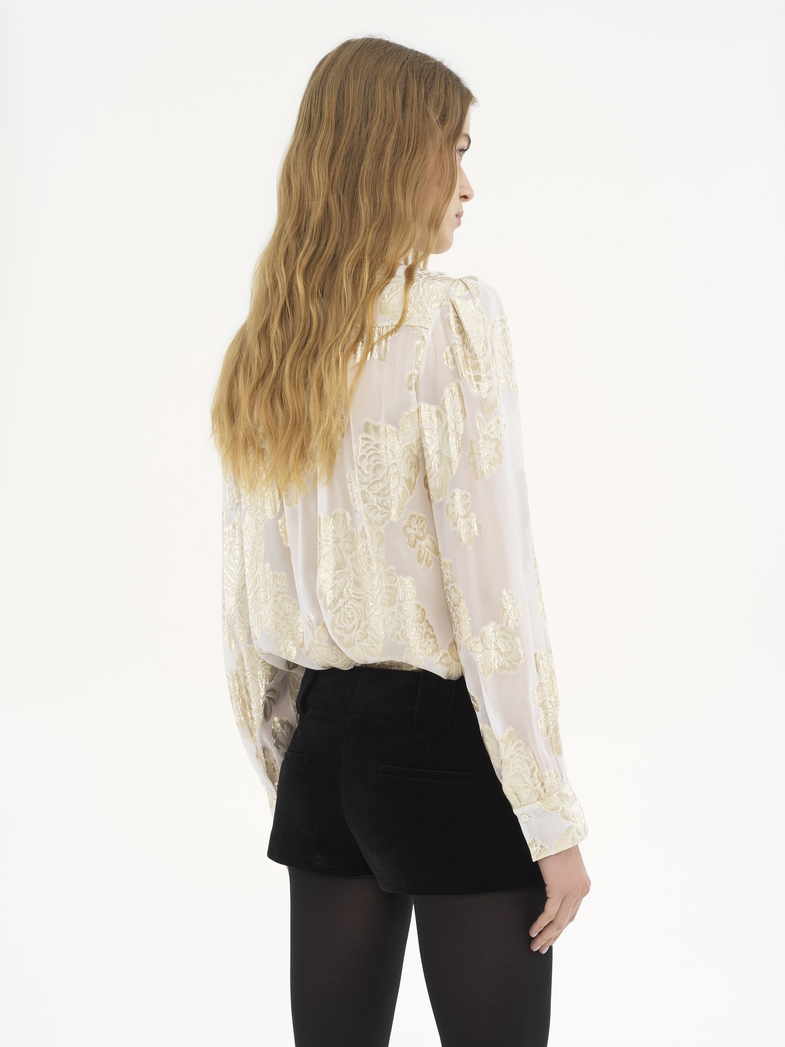 Gathered lavallière blouse in silk jacquard & lurex Silk lurex maxi floral jacquard
Coconut Milk Top view of the product