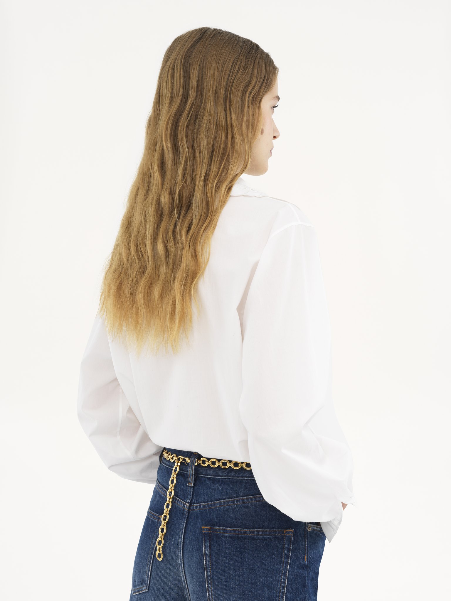 Embroidered lavallière shirt in cotton poplin Organic cotton poplin
White 