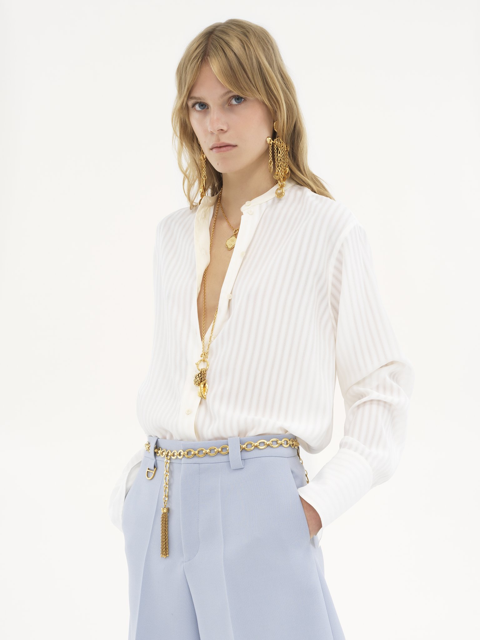 Collarless shirt in striped viscose Light viscose stripe
Whisper White Product detail