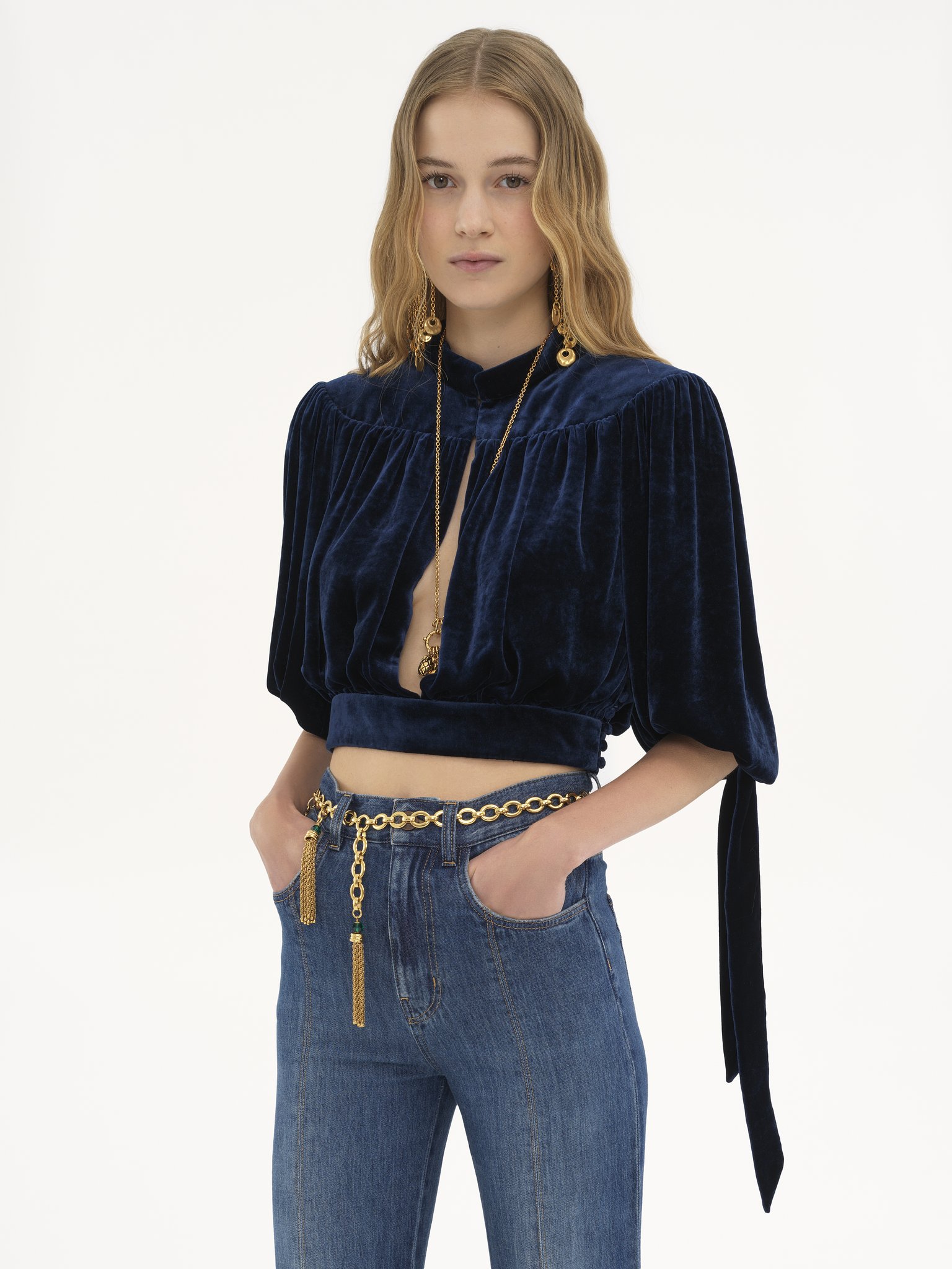 Gathered cropped top in velvet Liquid velvet
Summer Night Product detail