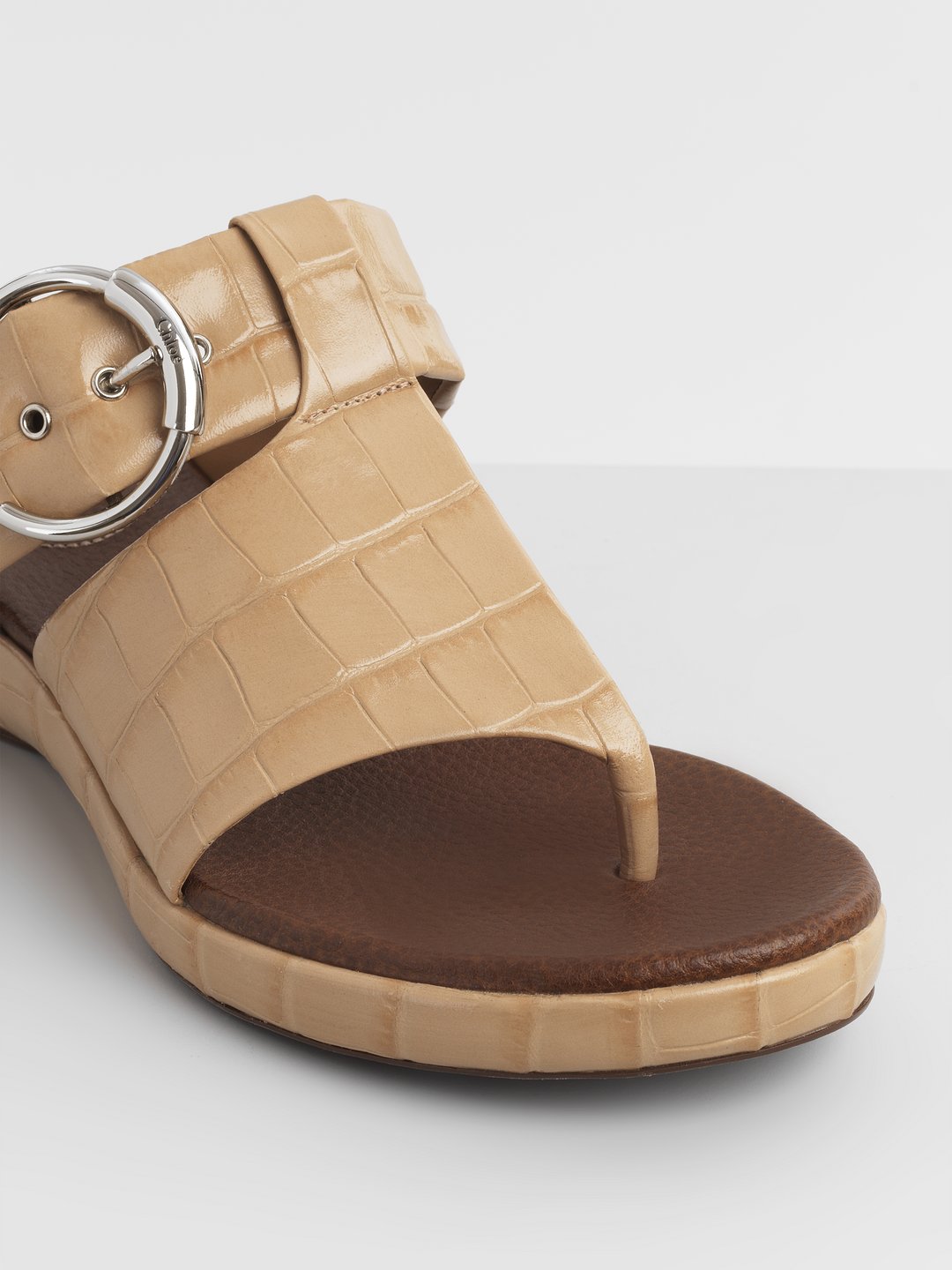 chloe wave sandals