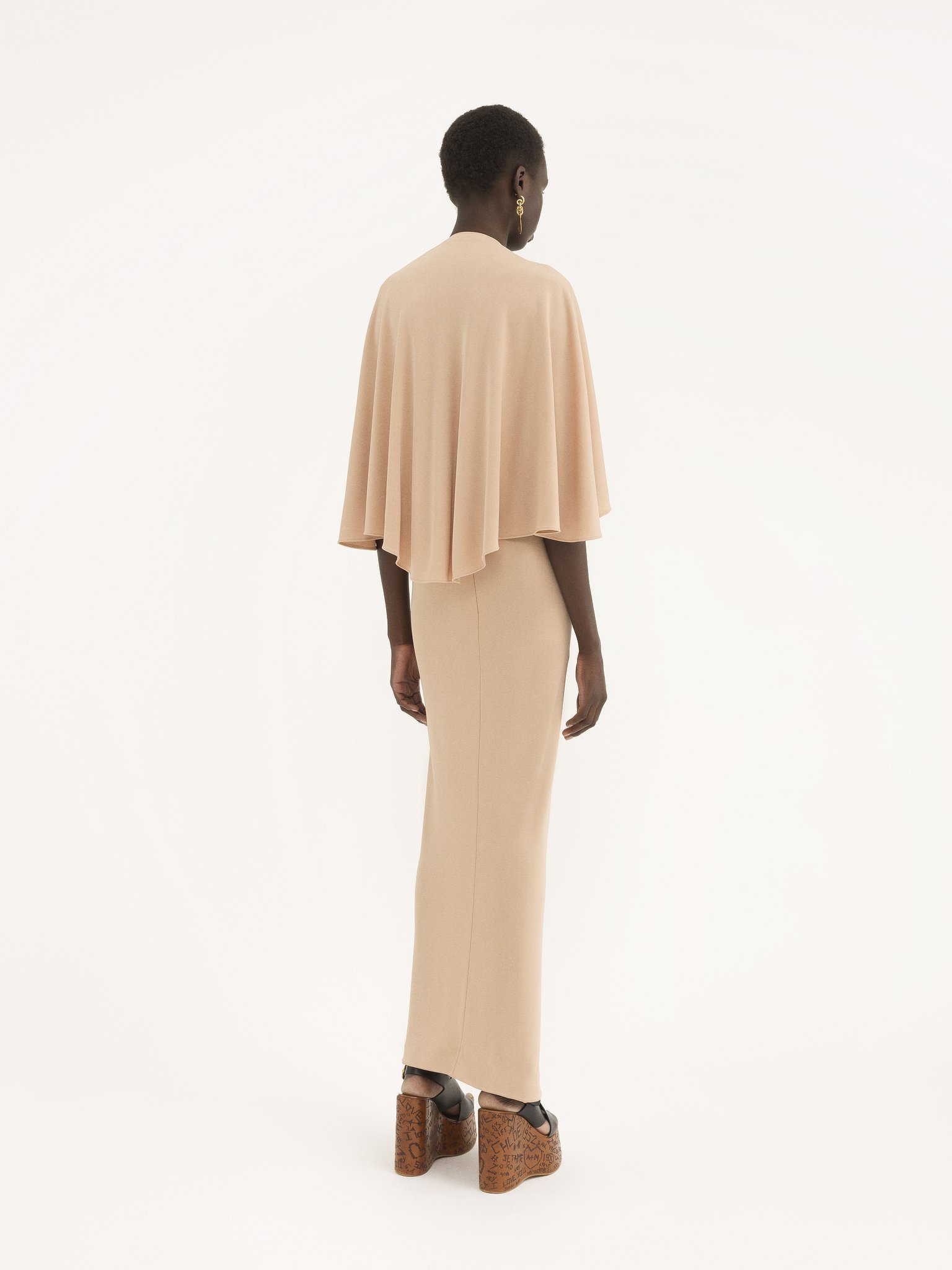 Long cape dress in crêpe jersey Crêpe jersey
Delicate Pink Top view of the product