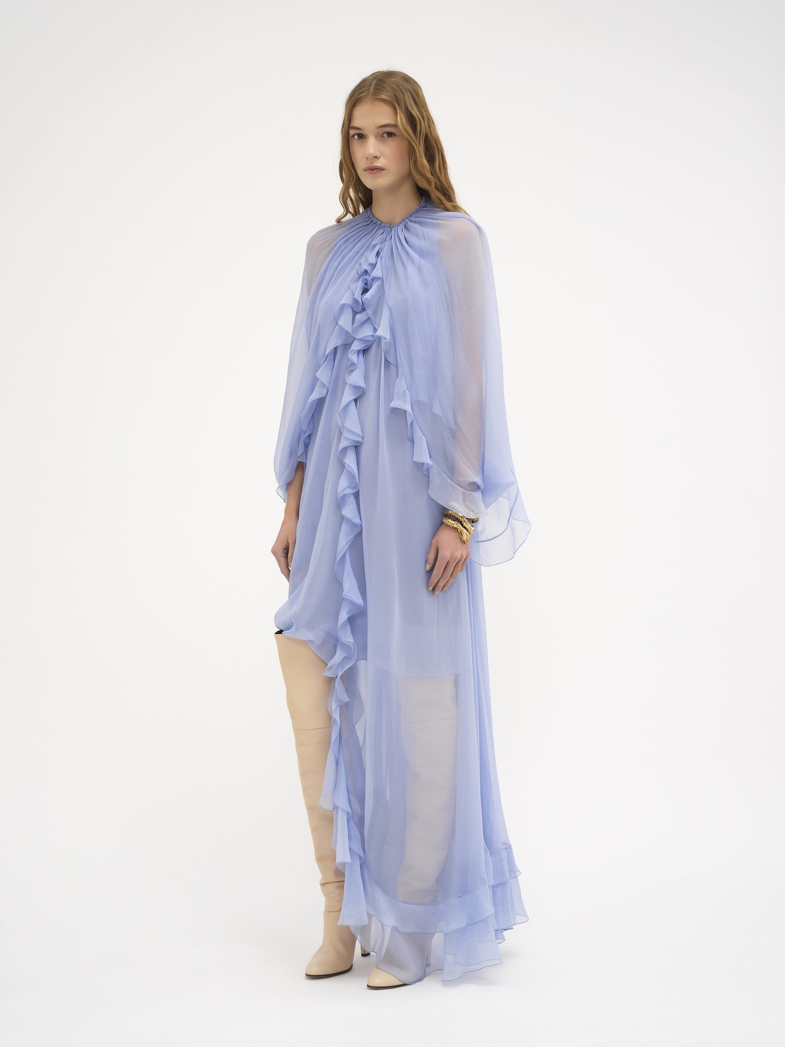 Long cape dress in silk mousseline Organic silk mousseline
Idyllic Blue Product detail