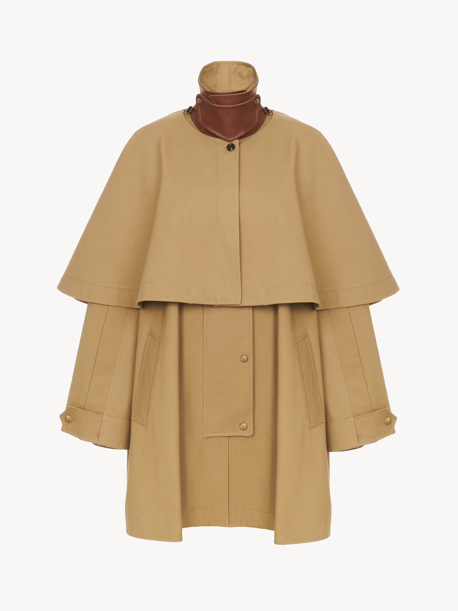 Parka in cotton gabardine with cape Cotton gabardine
Past Khaki