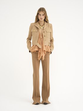 Cropped saharienne jacket in cotton drill Organic cotton drill
Worn Brown Back view of the product