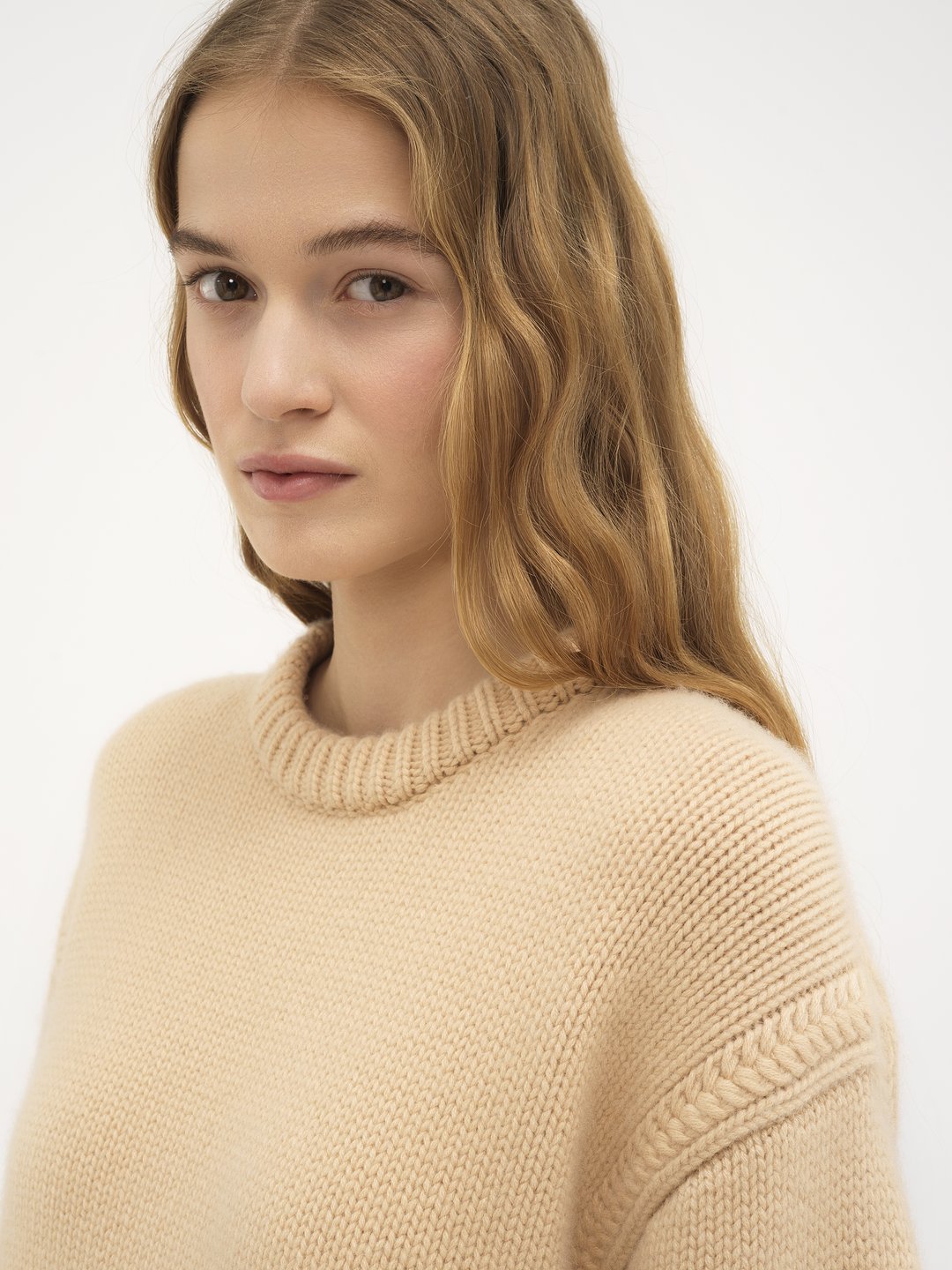 Oversized knitted sweater in cashmere & cotton