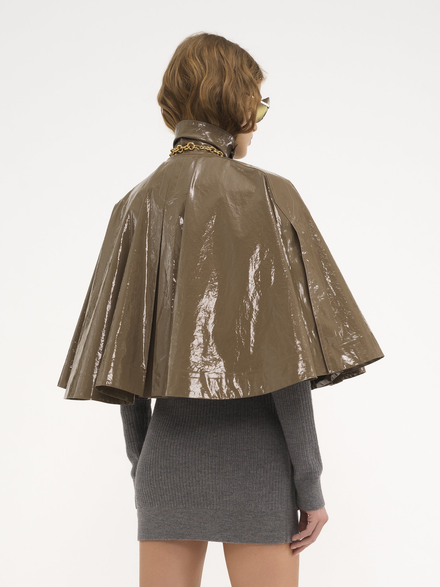 Chloé Short Cape In Lacquered Shiny Cotton | Chloé IE