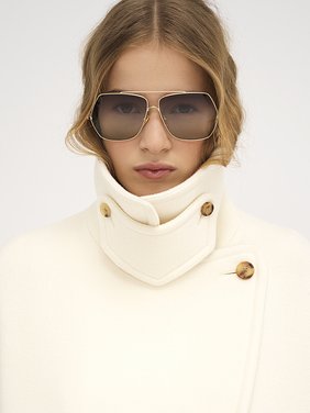 Oversized short coat in wool Iconic soft wool
Eden White Front view of the product being worn