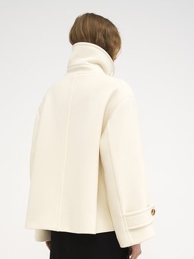 Oversized short coat in wool Iconic soft wool
Eden White Top view of the product