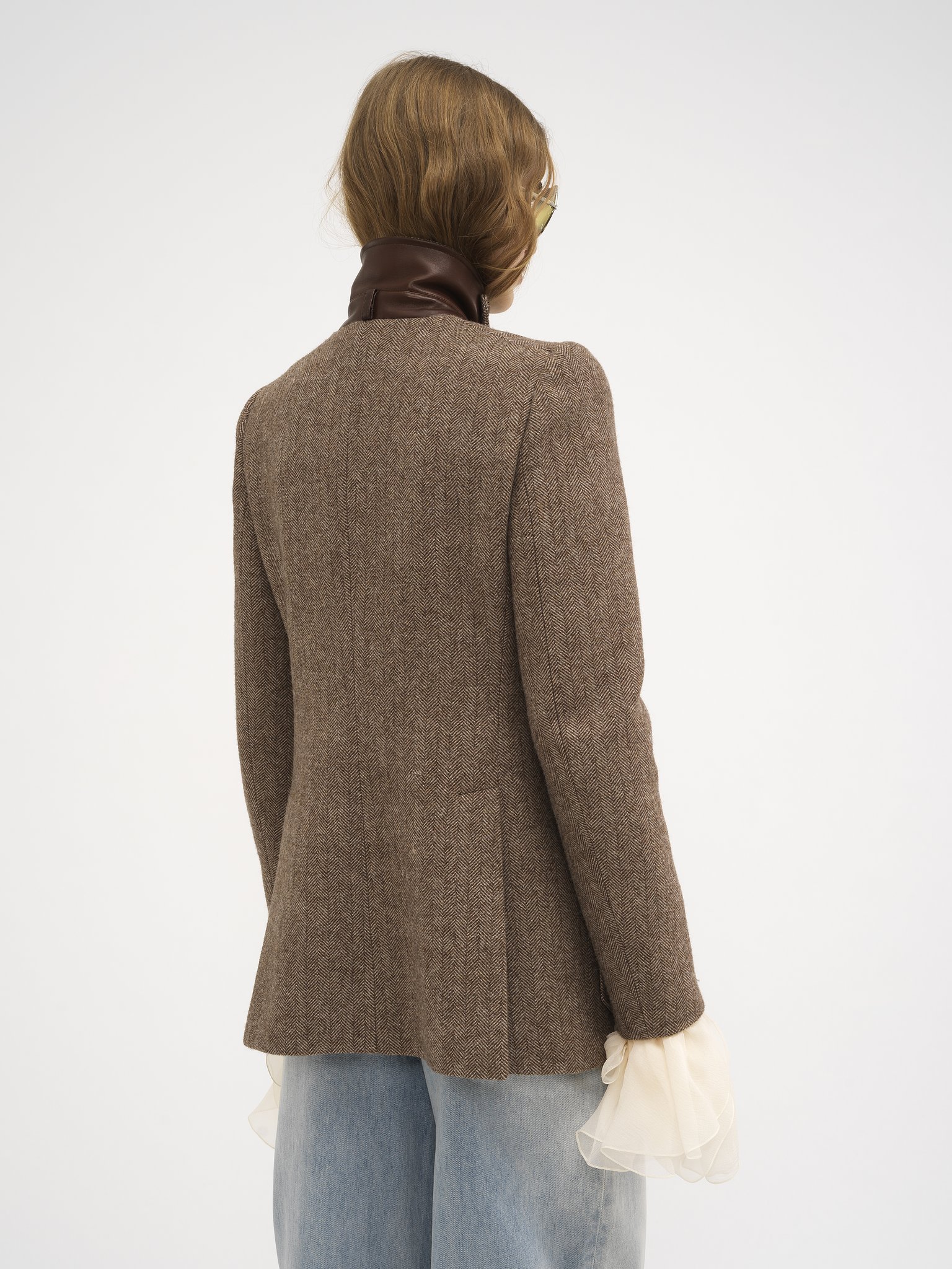 Long officer jacket in herringbone wool Lower-impact herringbone boyish wool
Sombre Brown Top view of the product