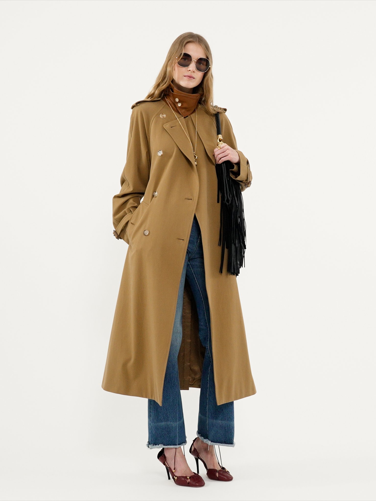 Long trench coat in cotton gabardine Organic cotton gabardine
Past Khaki [*** acc_altImage_shotV ***]