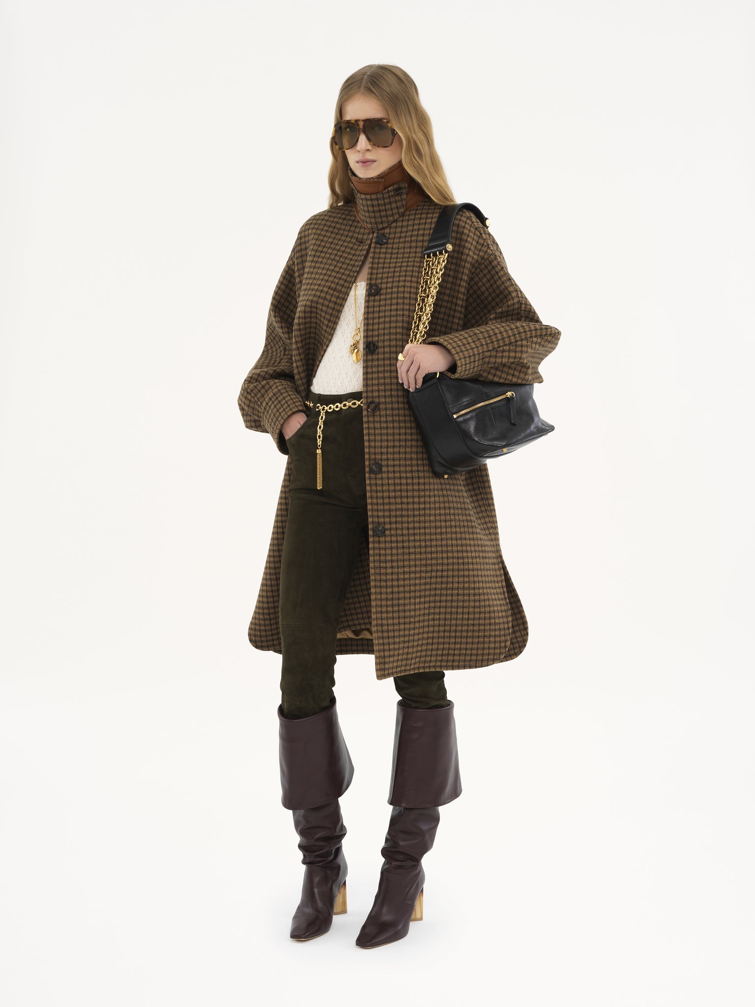 Oversized mid-length coat in check wool Lower-impact check wool
Purple multicolour Back view of the product