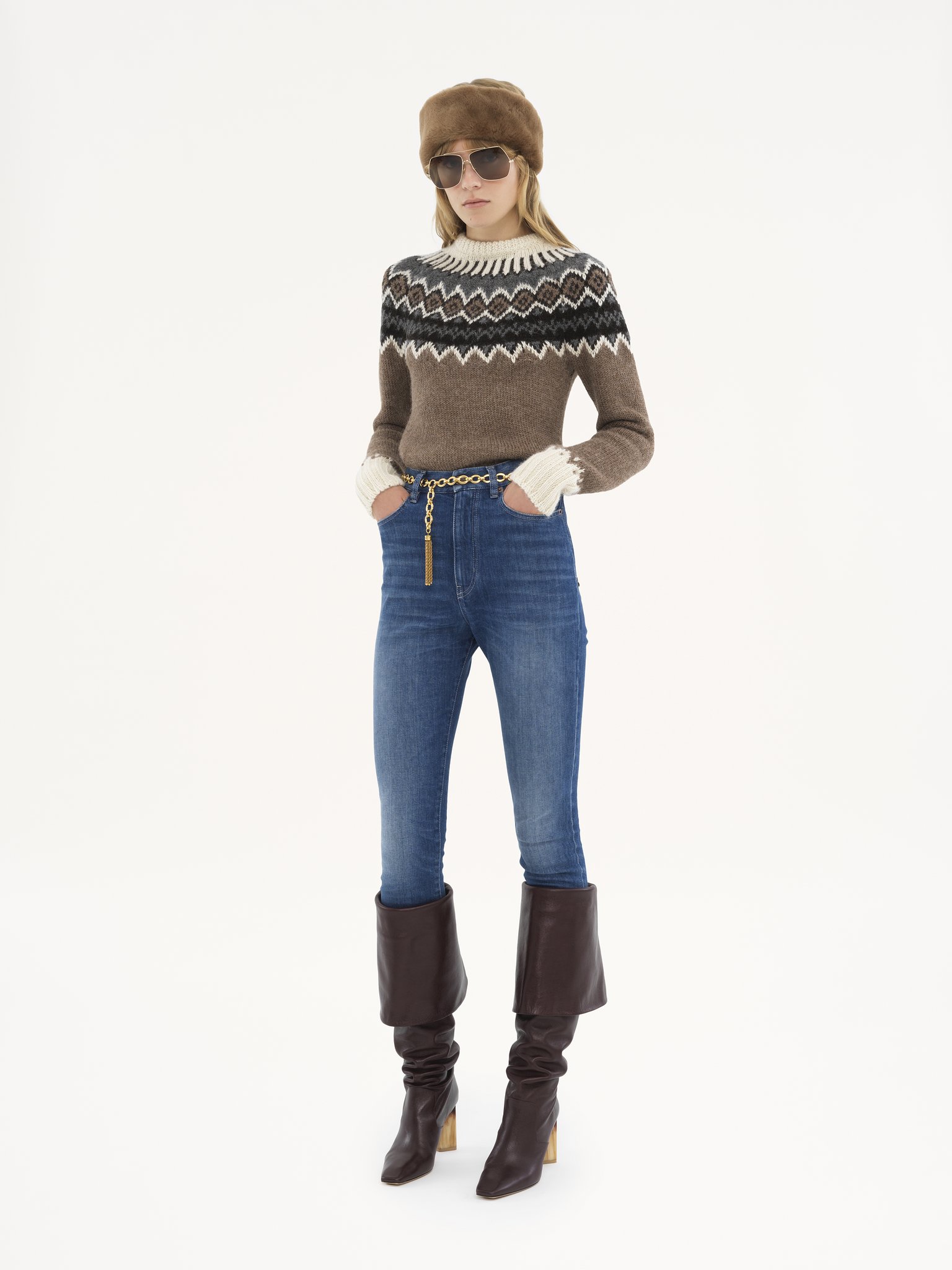 Mock-neck fitted sweater in Fair Isle wool knit Wool light Fair Isle
Brown & Beige Back view of the product