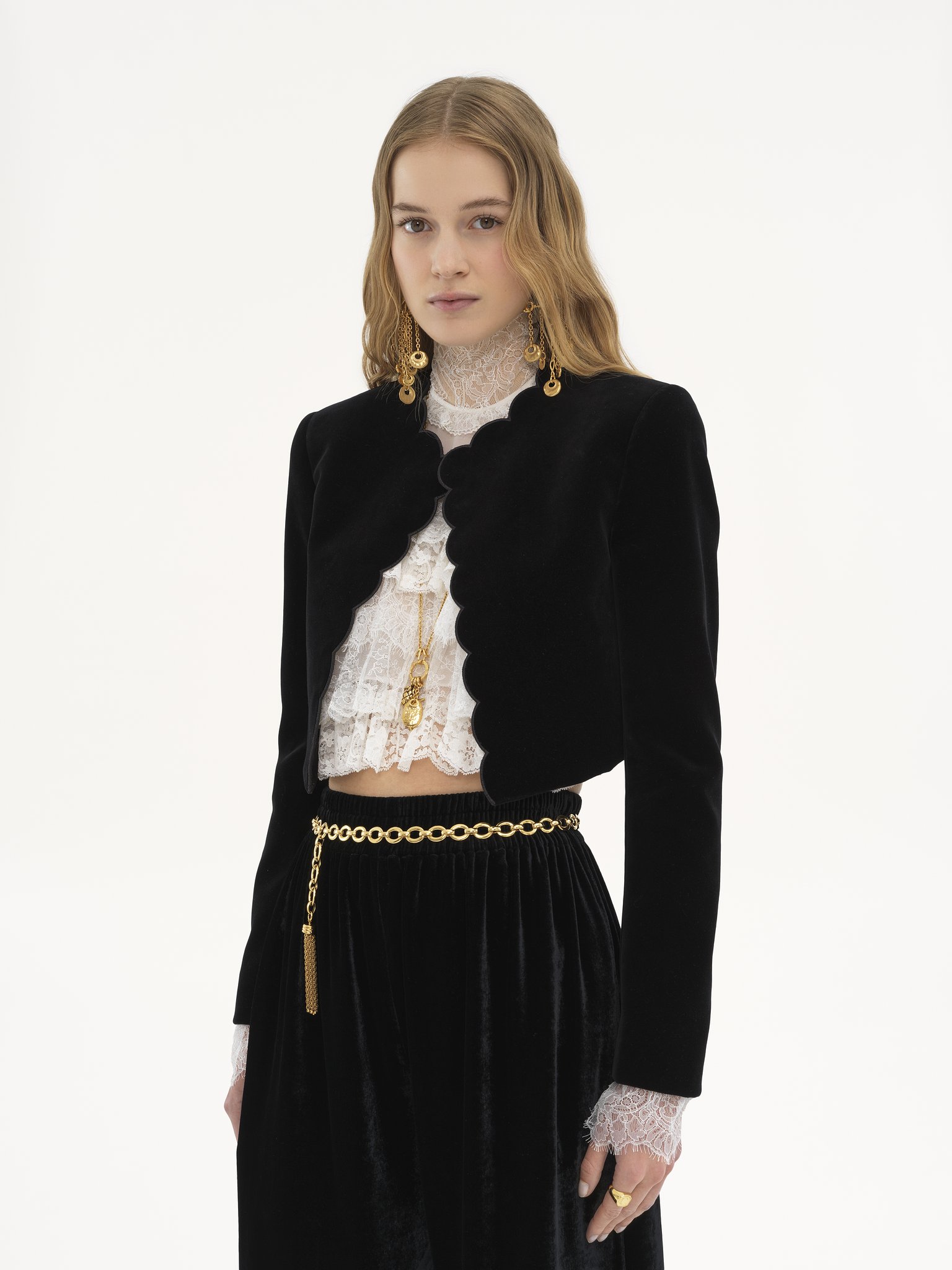 Scalloped Spencer jacket in velvet Soft cotton velvet
Black Product detail