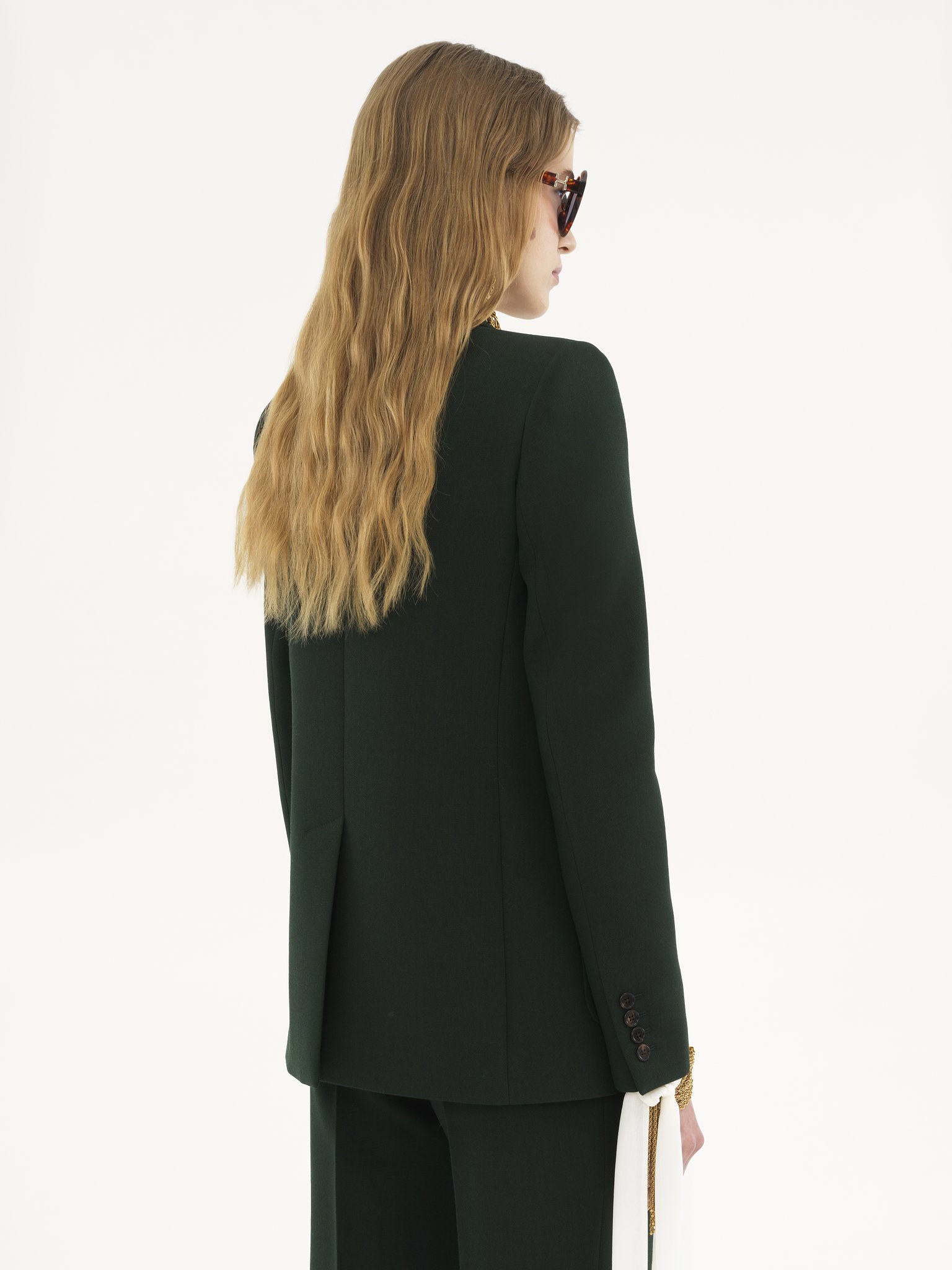 Tailored jacket in wool crêpe Lower-impact wool crêpe
Nightfall Green Top view of the product