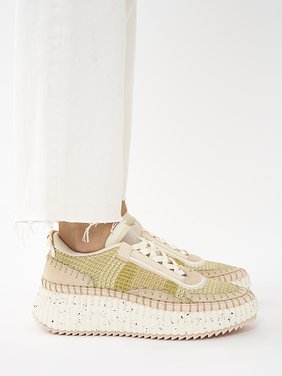 Nama sneaker Low-impact mesh
Bright Gold Back view of the product