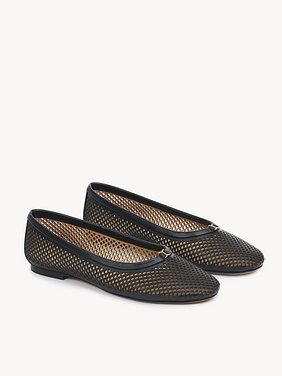 Marcie ballerina Perforated calfskin
Black Product detail