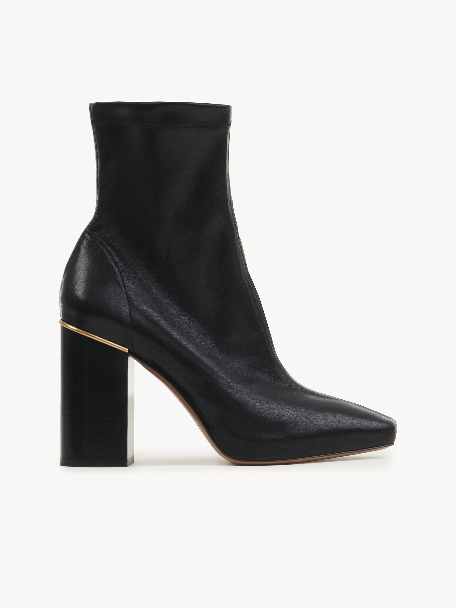 Ambre ankle boot Stretch lambskin
Black