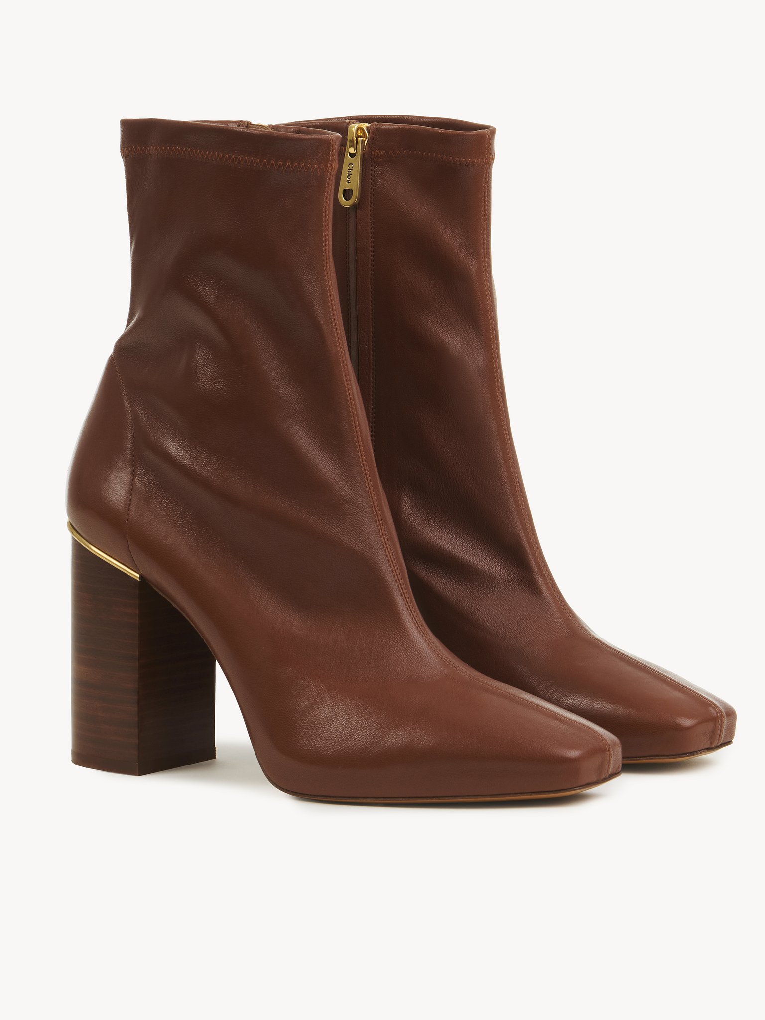 Ambre ankle boot Stretch lambskin
Cognac Brown Product detail