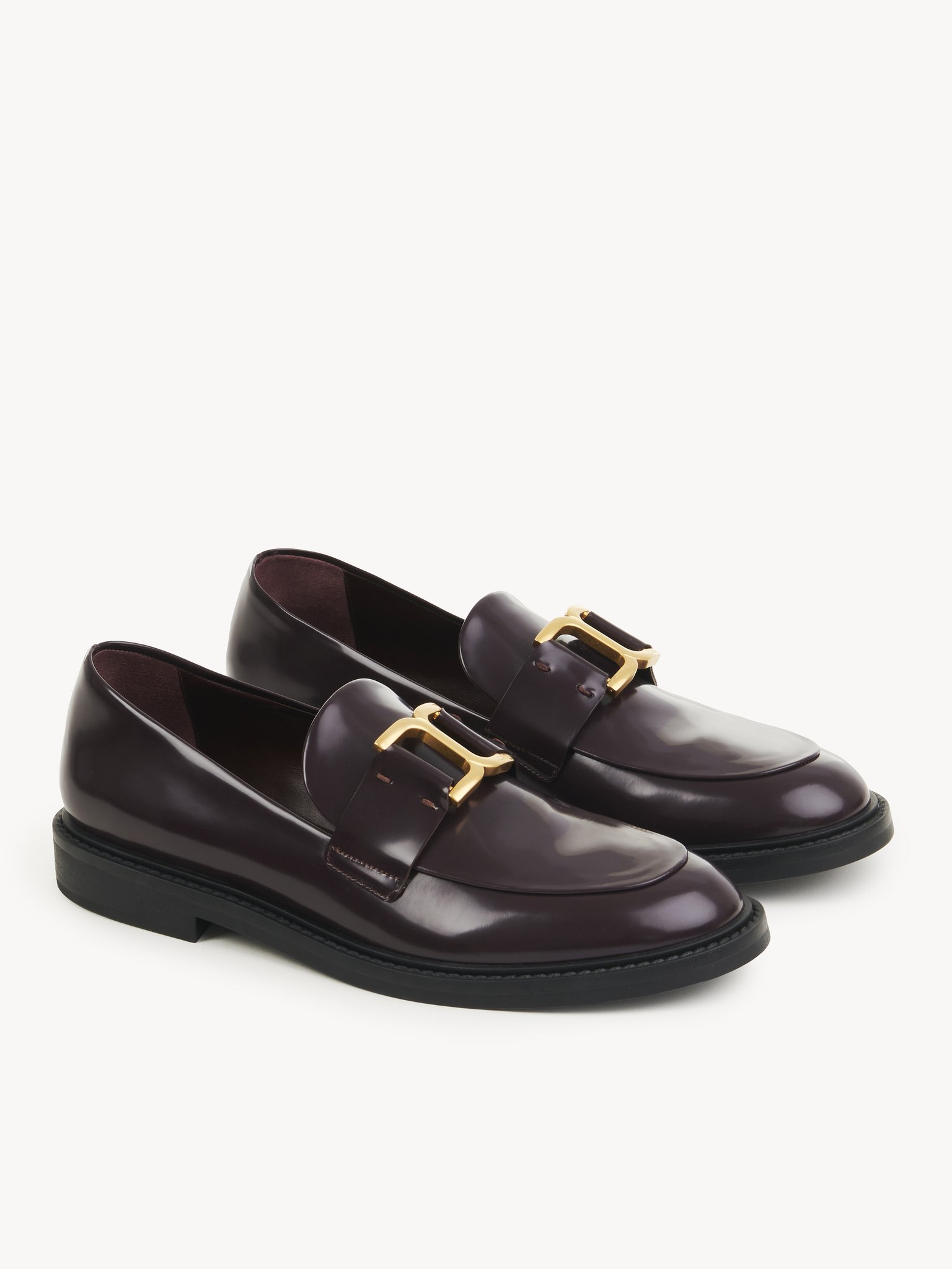 Marcie loafer Shiny calfskin
Deep Ruby Product detail