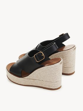 Pary wedge espadrille Semi-shiny cowhide
Black Front view of the product being worn