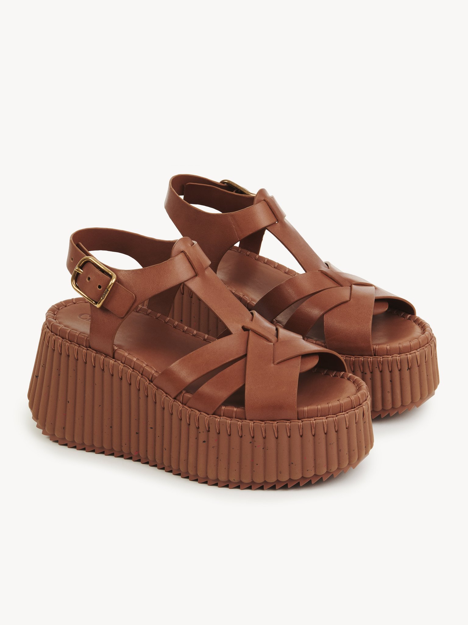 Nama wedge sandal Smooth cowhide
Ginger Brown Product detail