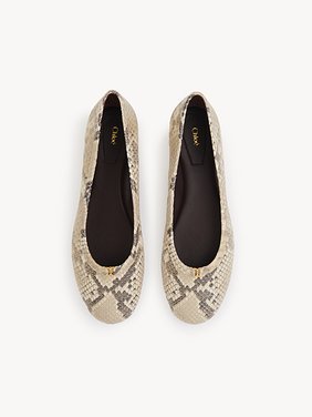 Marcie ballerina Python-print goatskin
Misty Beige Top view of the product