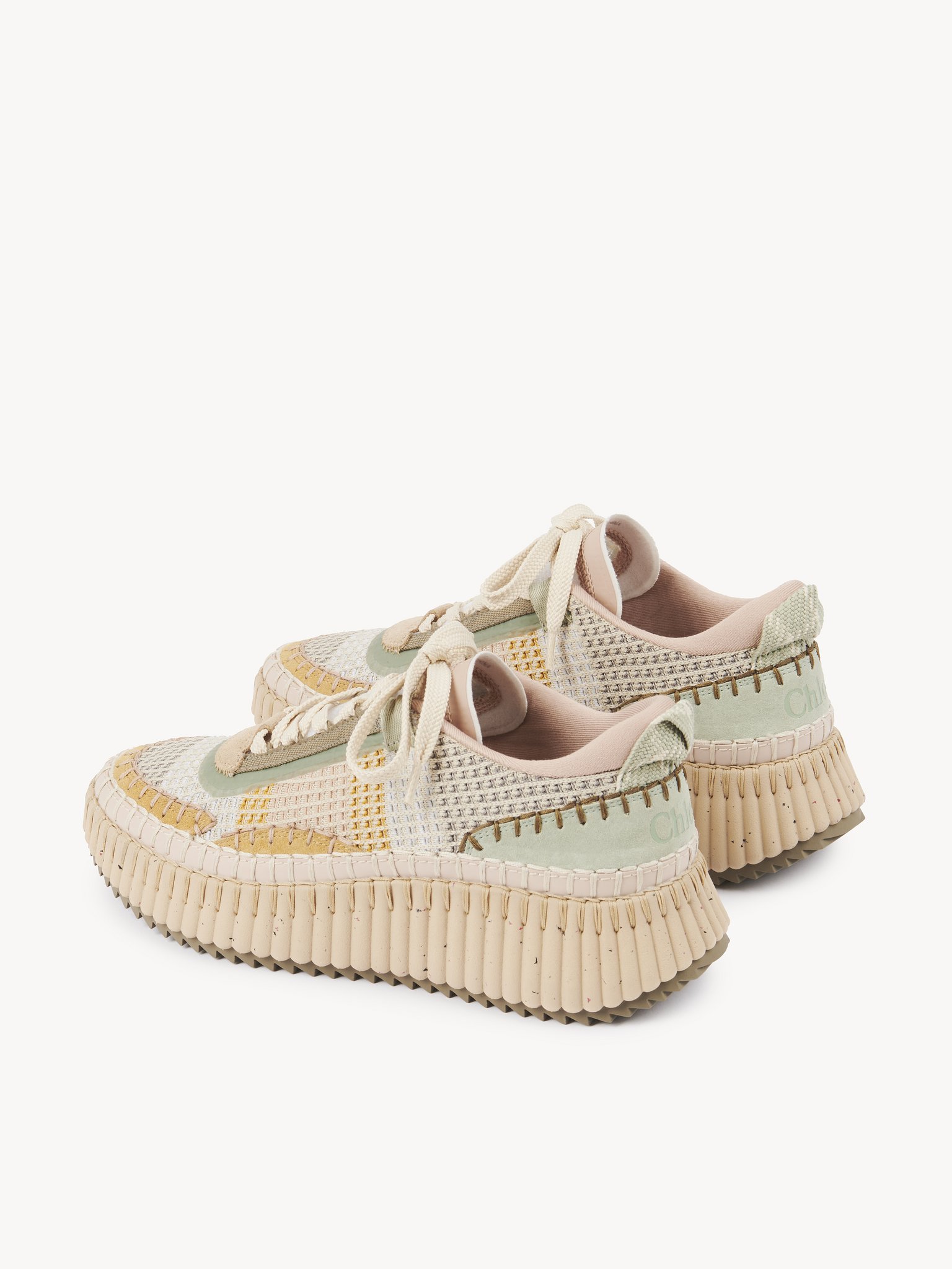 Nama sneaker Lower impact mesh
Milky Mint 