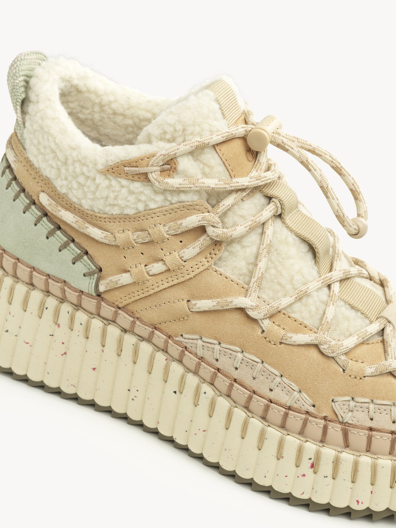 Nama lace-up sneaker Suede calfskin with shearling
Milky Mint 