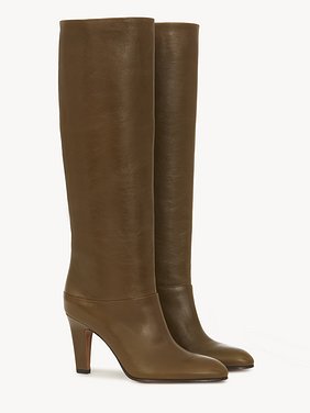 Eve heeled boot Vintage-effect calfskin
Dark Khaki Product detail