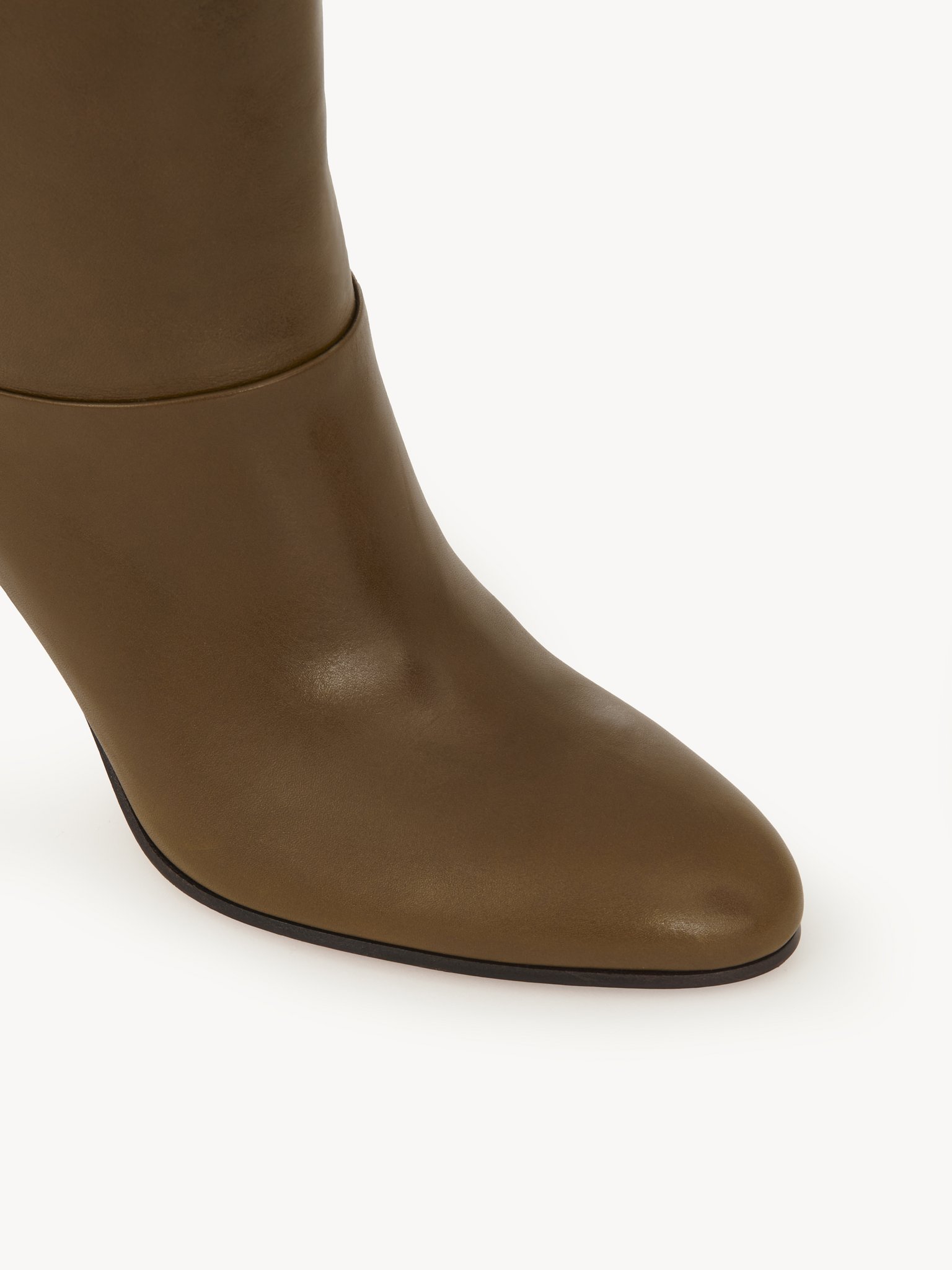 Eve heeled boot Vintage-effect calfskin
Dark Khaki Top view of the product