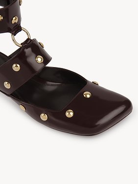 Jade sandal Shiny calfskin
Burnt Purple Top view of the product