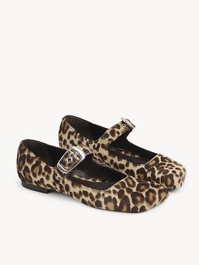 Polly ballerina Leopard-print pony calfskin
Jungle Brown Product detail