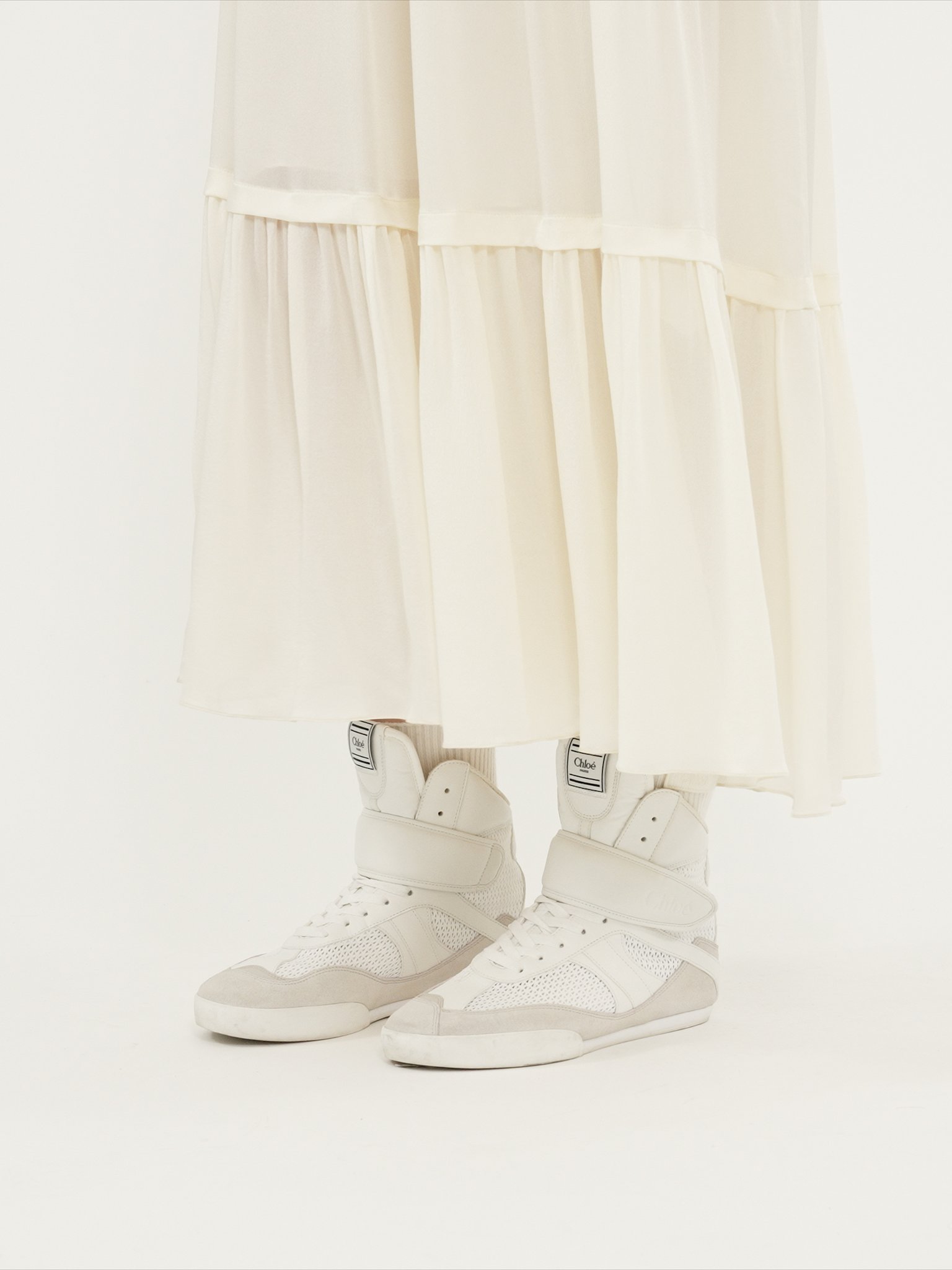 Chloé Kick high-top sneaker Mesh & calfskin
Cloudy Cream [*** acc_altImage_shotV ***]