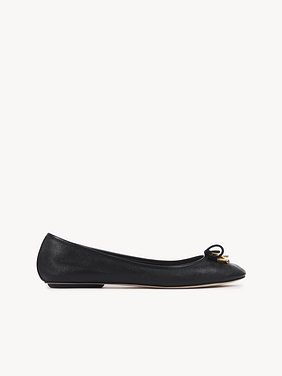 Iris ballerina Glossy sheepskin
Black