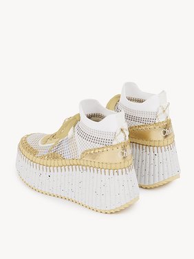 Nama wedge sneaker Lower-impact mesh & crackled calfskin
Gold 