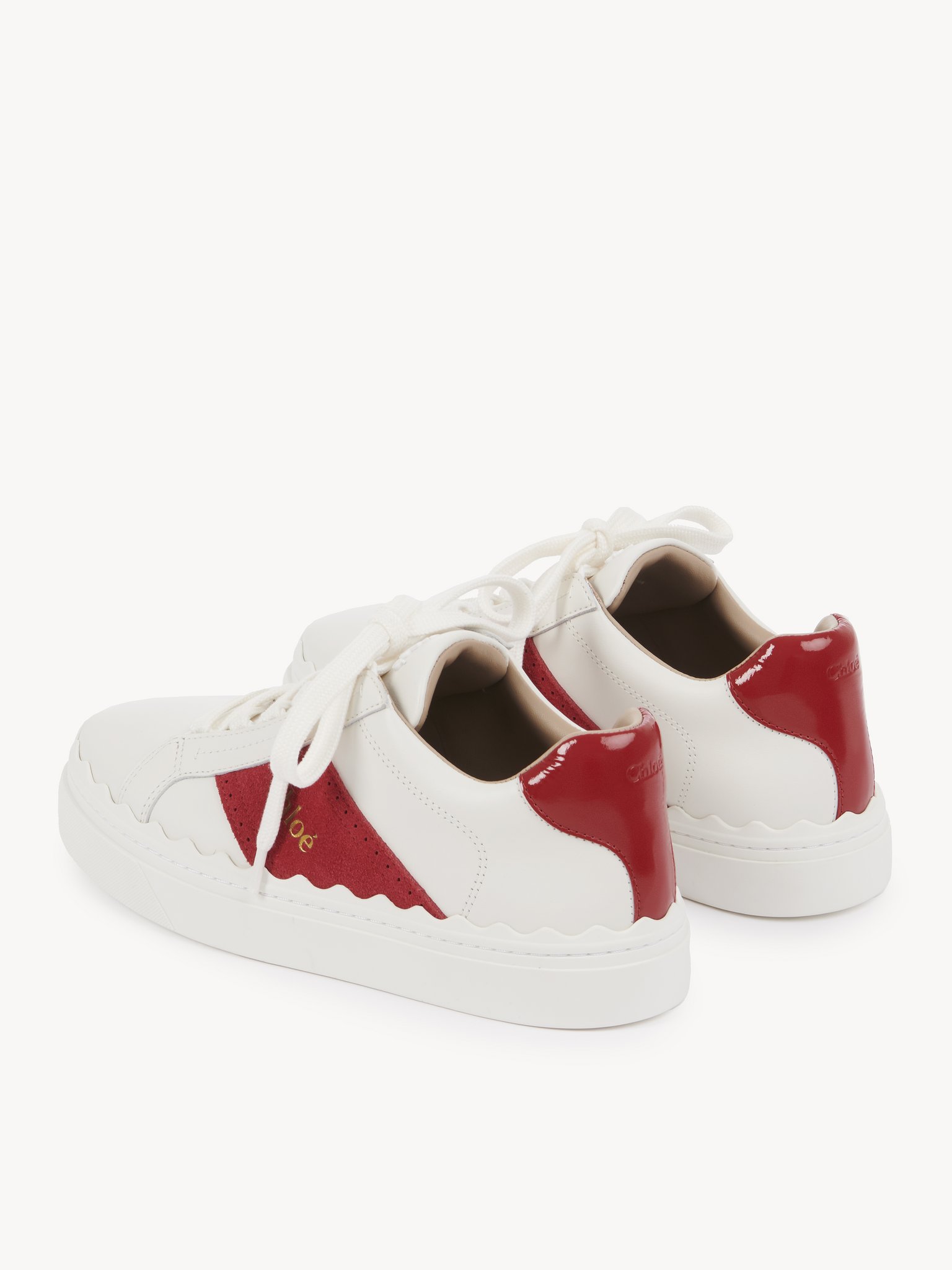 Lauren sneaker Calfskin mix
Blooming Red Front view of the product being worn