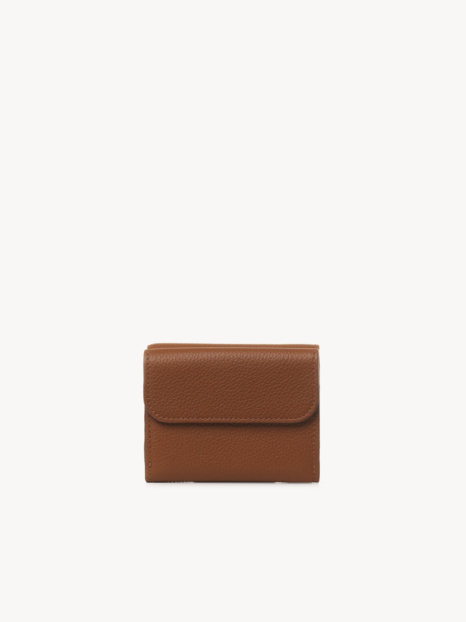 Small Marcie tri-fold in grained leather Grained calfskin
Tan Back view of the product