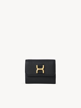 Small Marcie tri-fold in grained leather Grained calfskin
Black