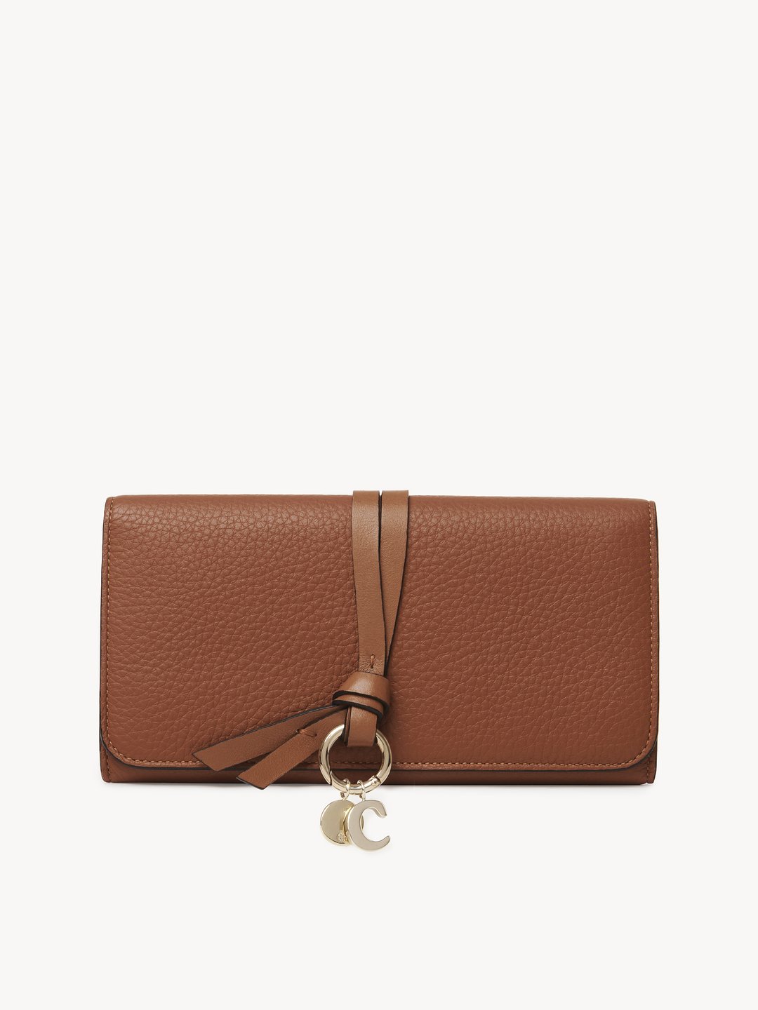 Chloé フラップ付きグレインレザー製Alphabetウォレット | Chloé JP