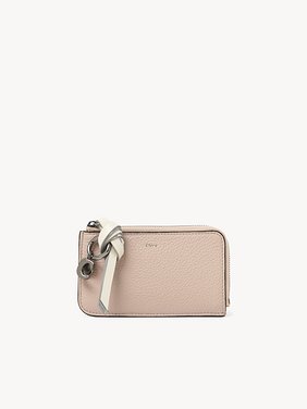 Alphabet coin purse Grained & metallic calfskin
Powder Beige