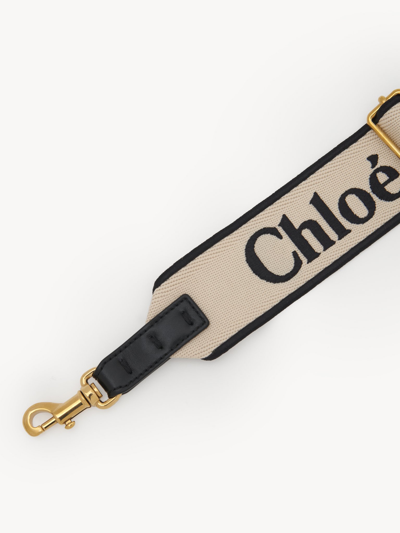 Adjustable strap in canvas Canvas with Chloé logo embroidery
White Black Product detail