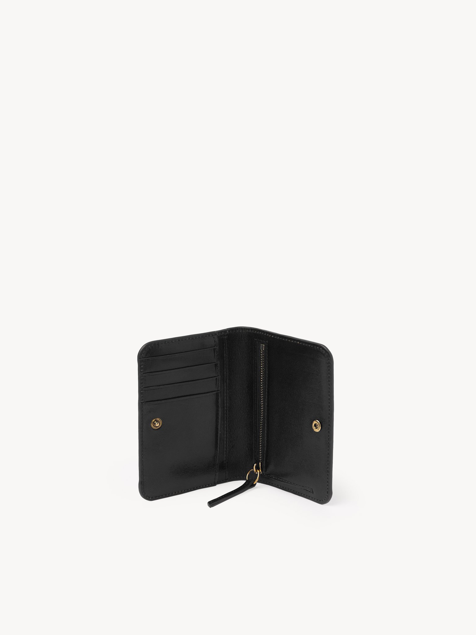 C Chloé bifold wallet in shiny leather  Shiny calfskin
Black Product detail