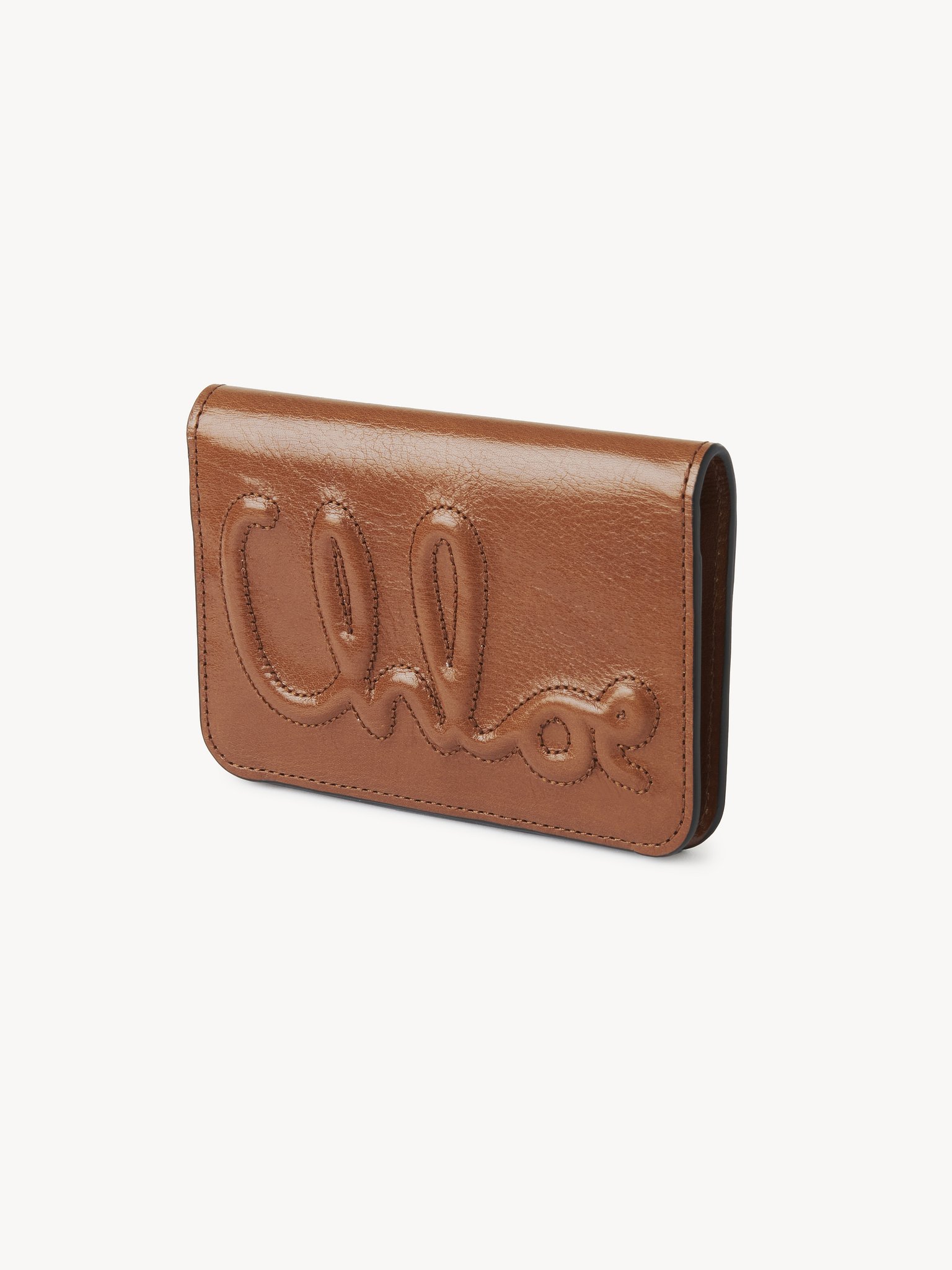 C Chloé bifold wallet in shiny leather  Shiny calfskin
Clay Brown Back view of the product