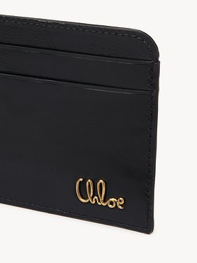 Chloé Iconic card holder in shiny leather Shiny calfskin
Black Front view of the product being worn