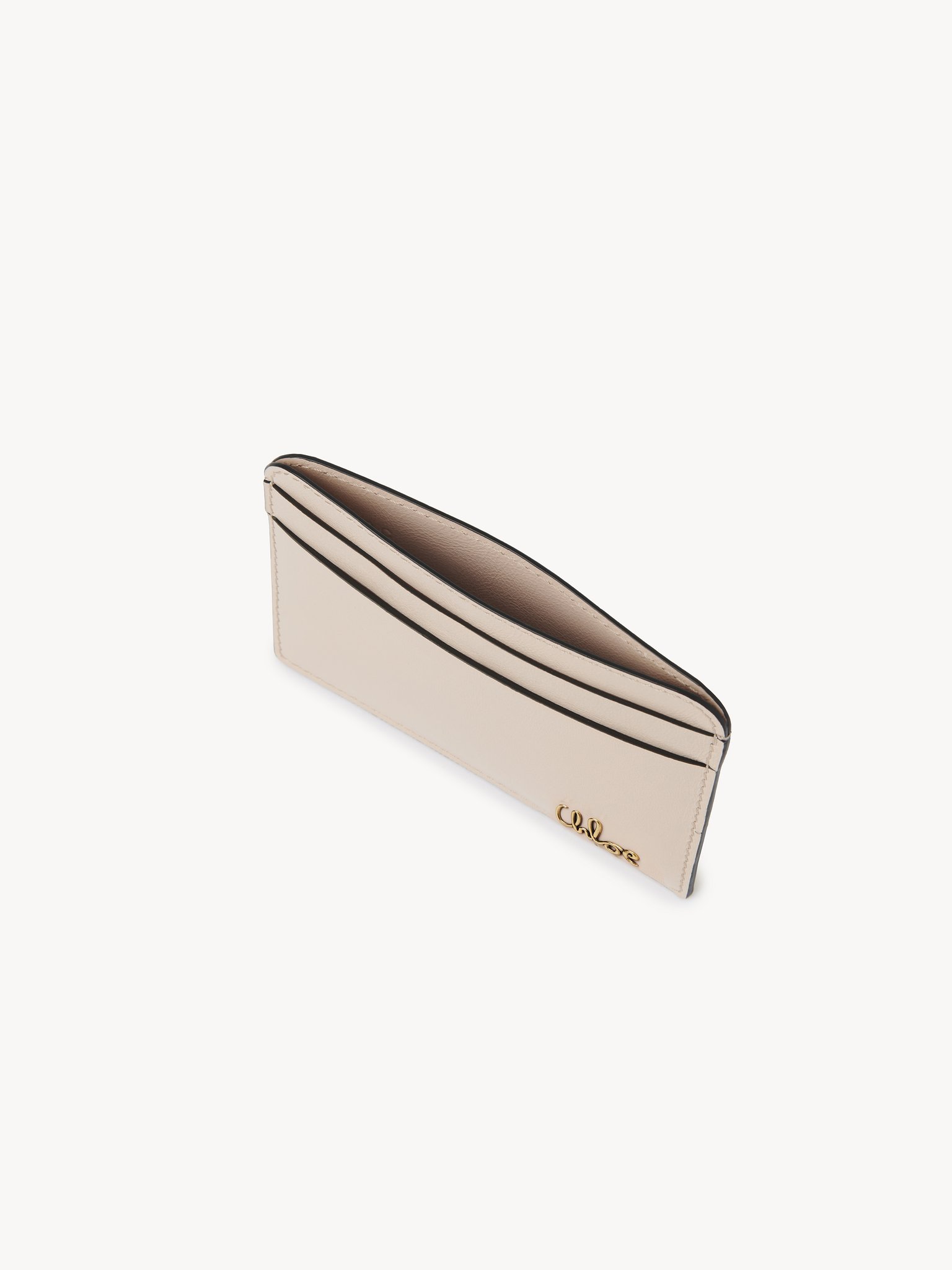 Chloé Iconic card holder in shiny leather Shiny calfskin
Cement Pink Product detail