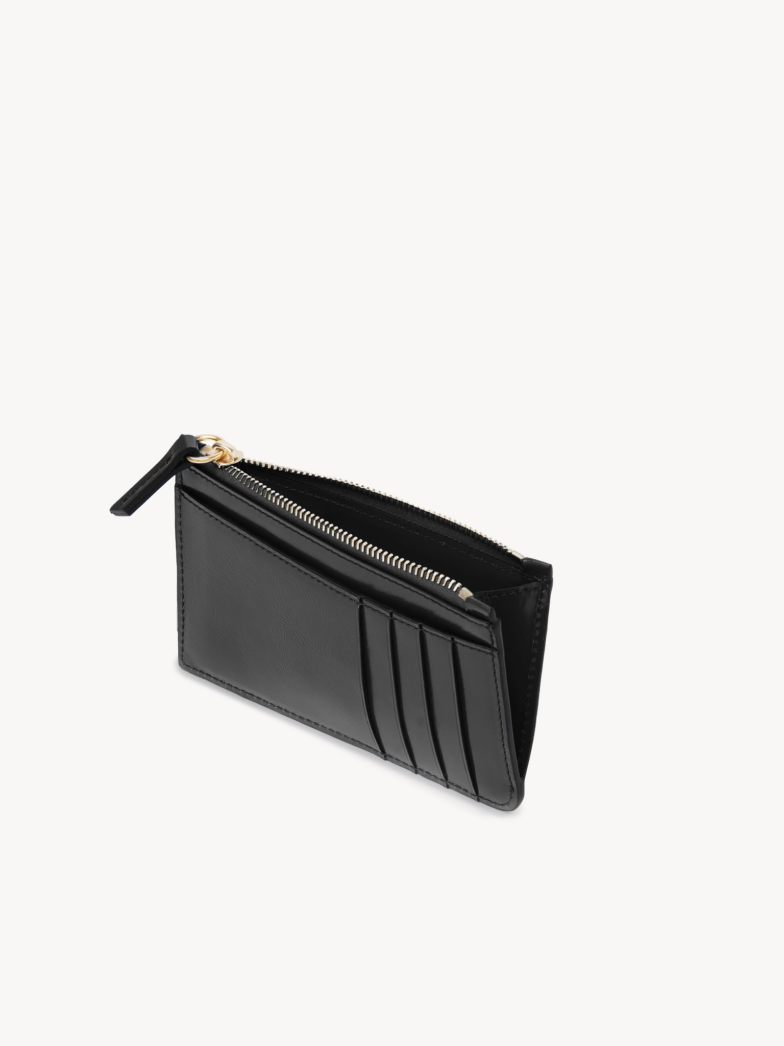 Small Chloé Iconic purse with card slots in shiny leather Shiny calfskin
Black Product detail